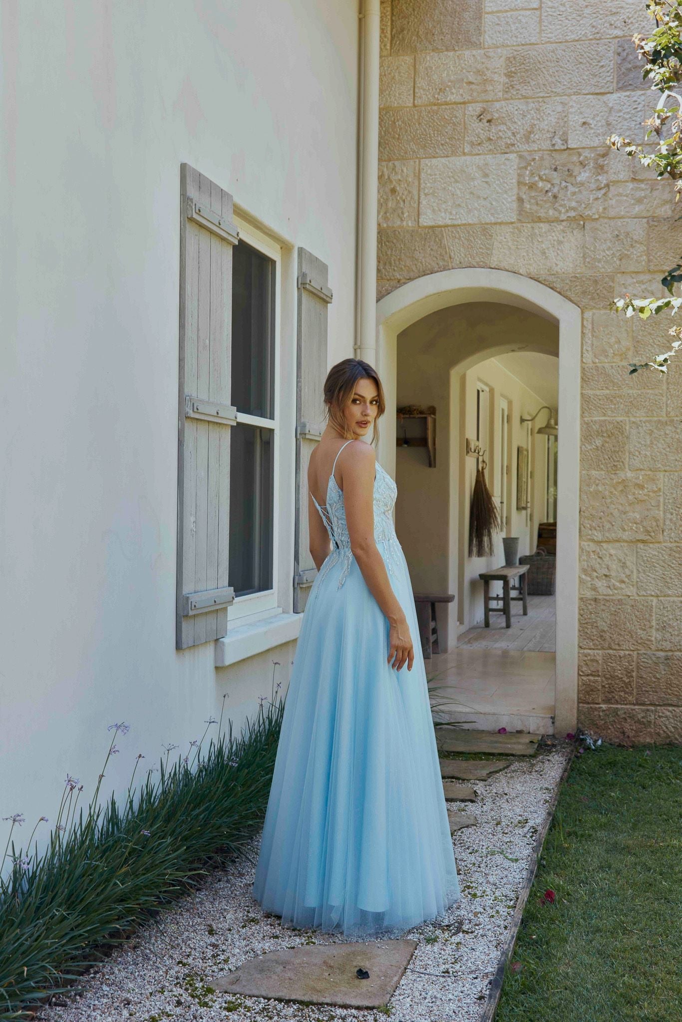 Lily Sweetheart Lace Corset Formal Dress – Sentani Boutique