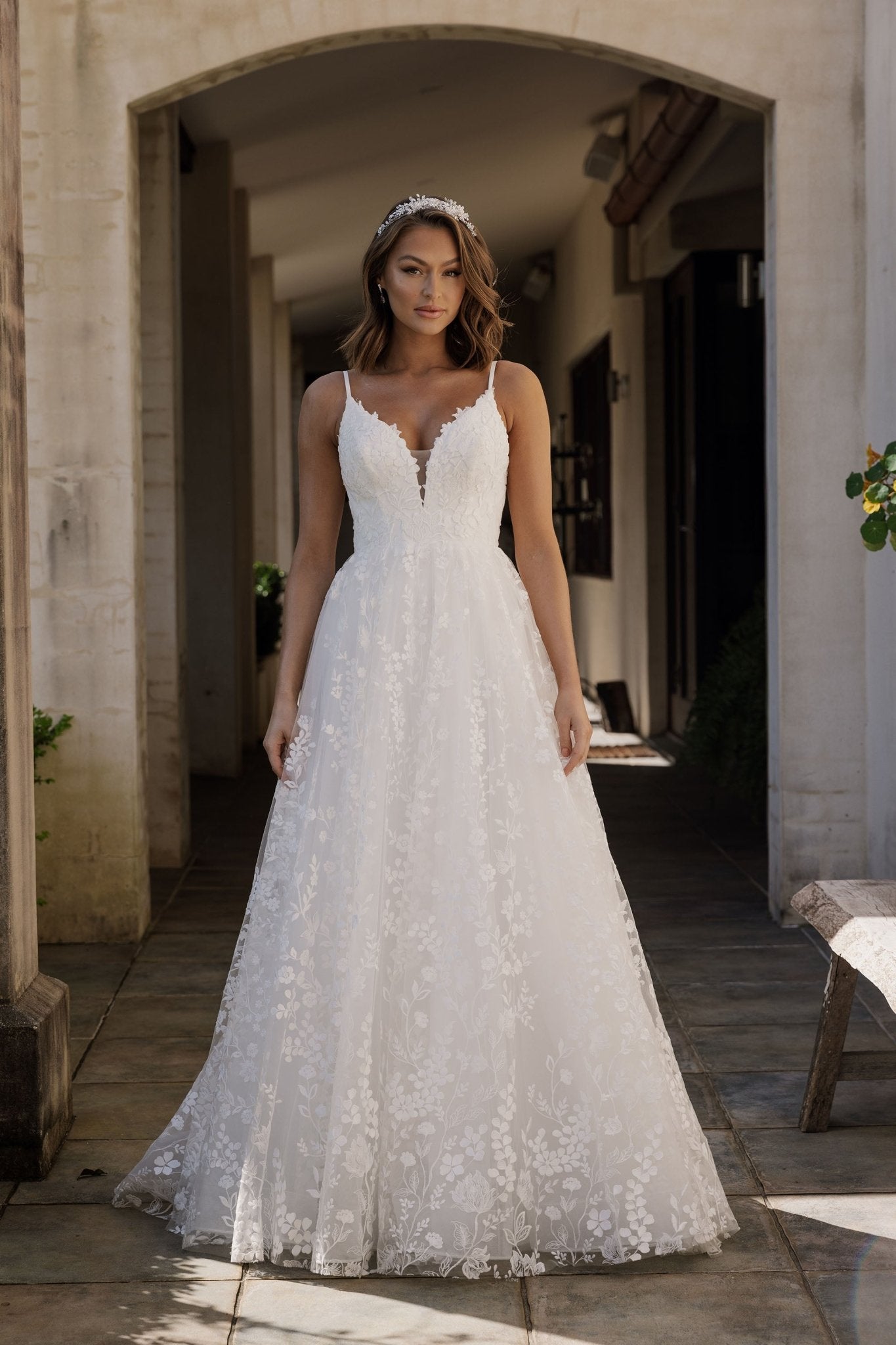 Hand Crafted Fitted Wedding Dresses in USA | Custom Design Wedding Dresses  Online | Wedding Dresses with Long Sleeves Plus Size | Affordable Wedding  Dresses & Bridal Gowns Under $500 | Nbluxe – NBLUXE